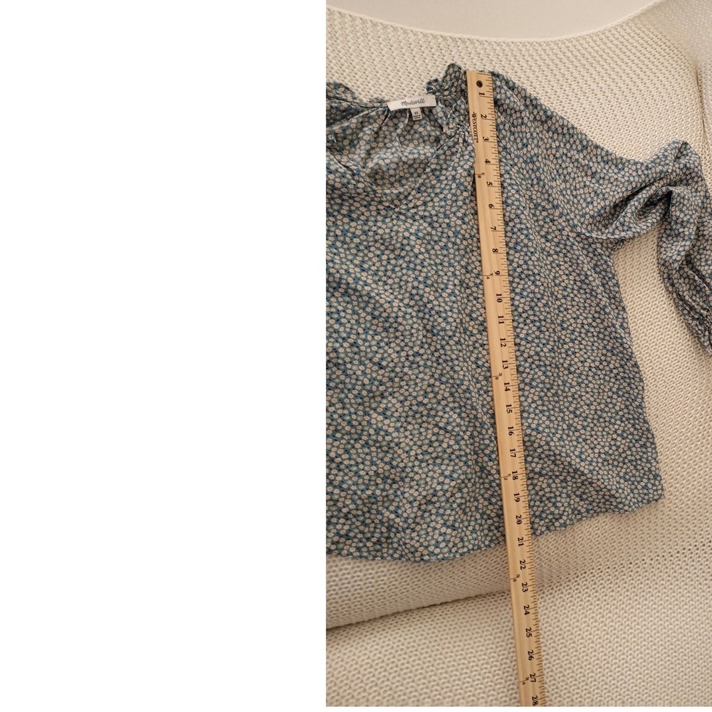 Madewell 100% Silk Ruffle Sleeve Blouse NWOT Fits S/M Blue Beige‎ Ditsy Floral - Picture 11 of 12